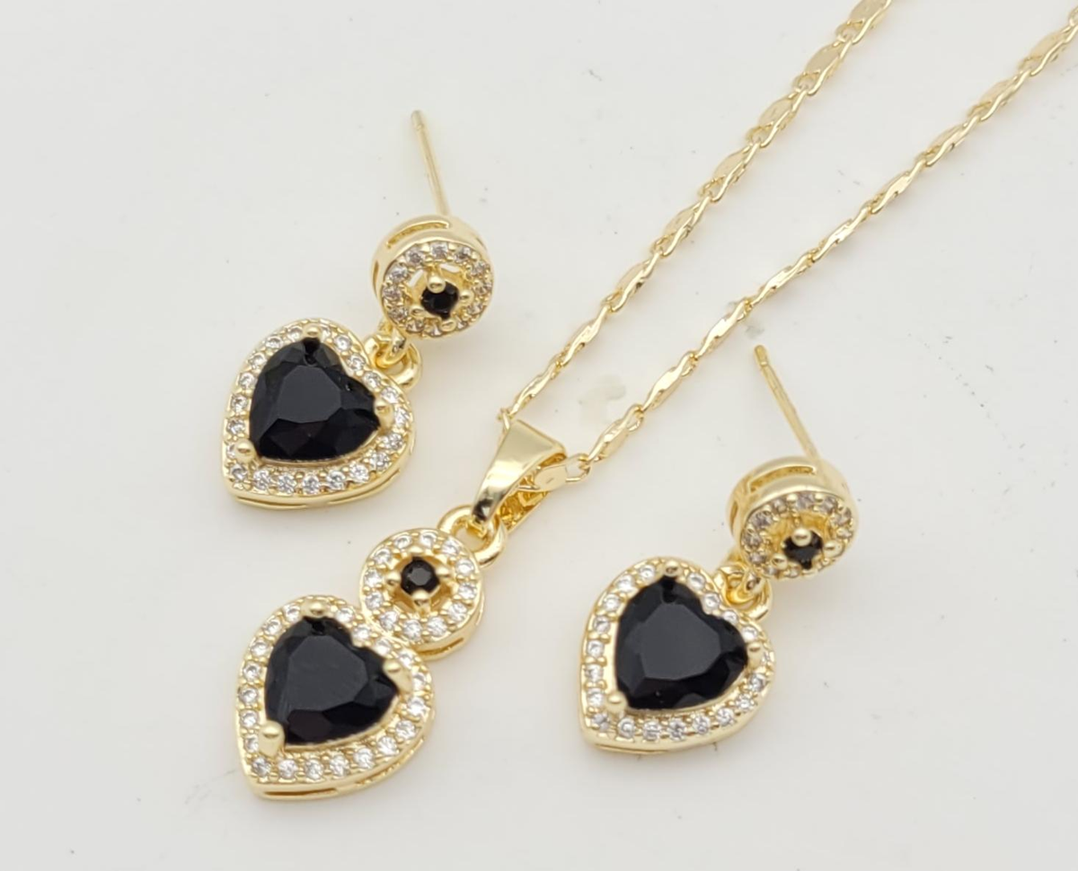 Gold-Plated Black Zircon Heart Pendant Necklace and Earring Set