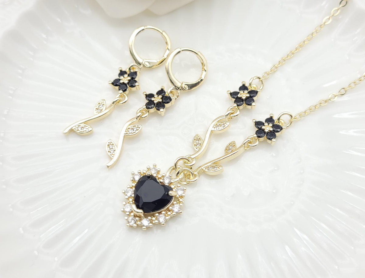 Gold-Plated Black Zircon Heart and Floral Vine Pendant Necklace and Earring Set