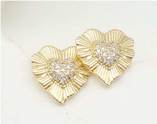 Radiant Sunburst Pavé Heart Stud Earrings – 18K Gold Plated Crystal