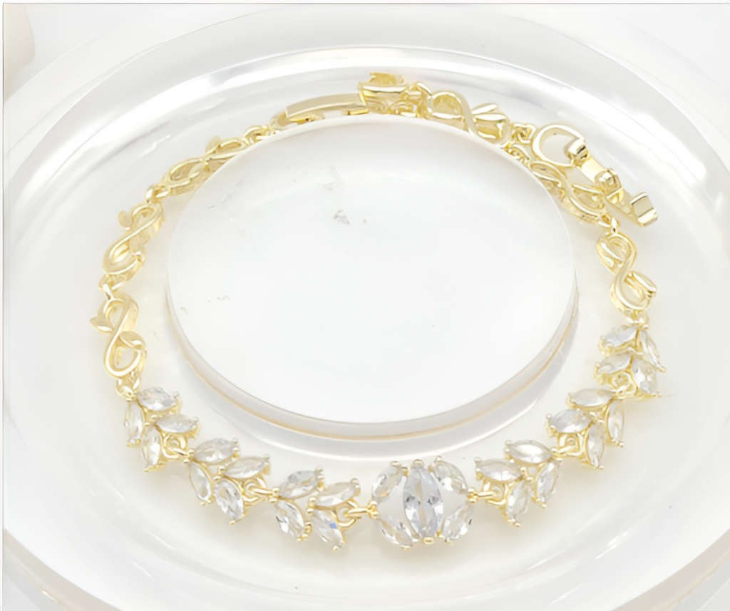 Exquisite Marquise Zircon Leaf Cluster Chain Bracelet