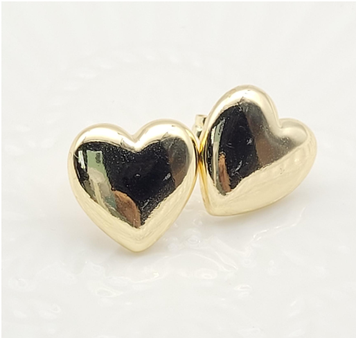 Classic Puffed Heart Minimalist Stud Earrings – 18K Gold Plated Everyday Wear