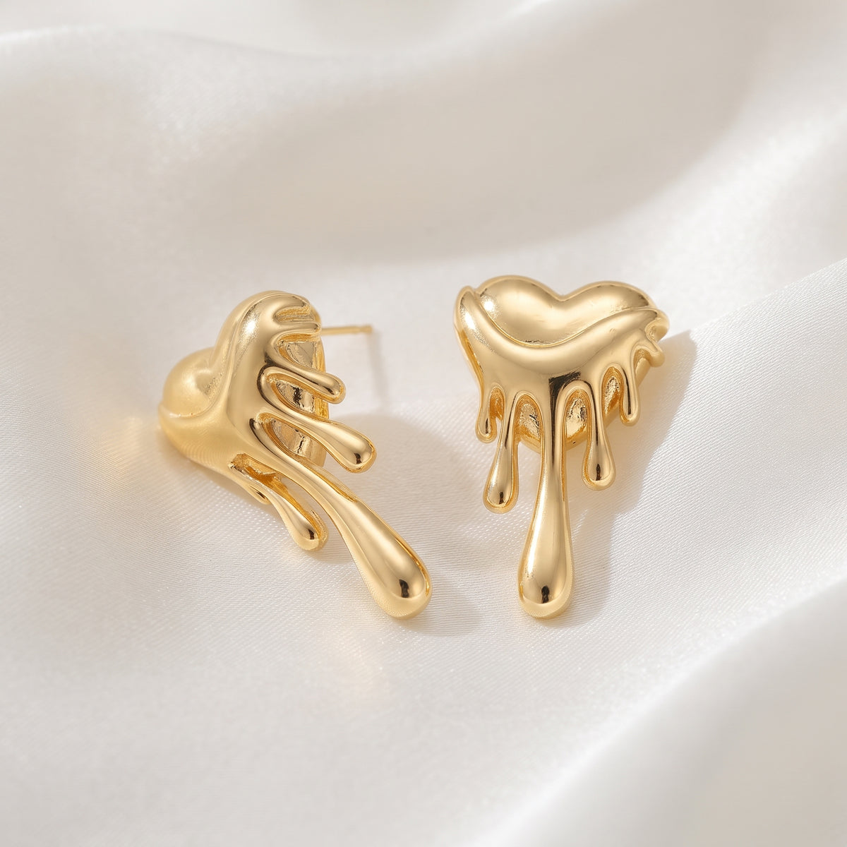 Avant-Garde Liquid Melting Heart Statement Earrings – 18K Gold Plated