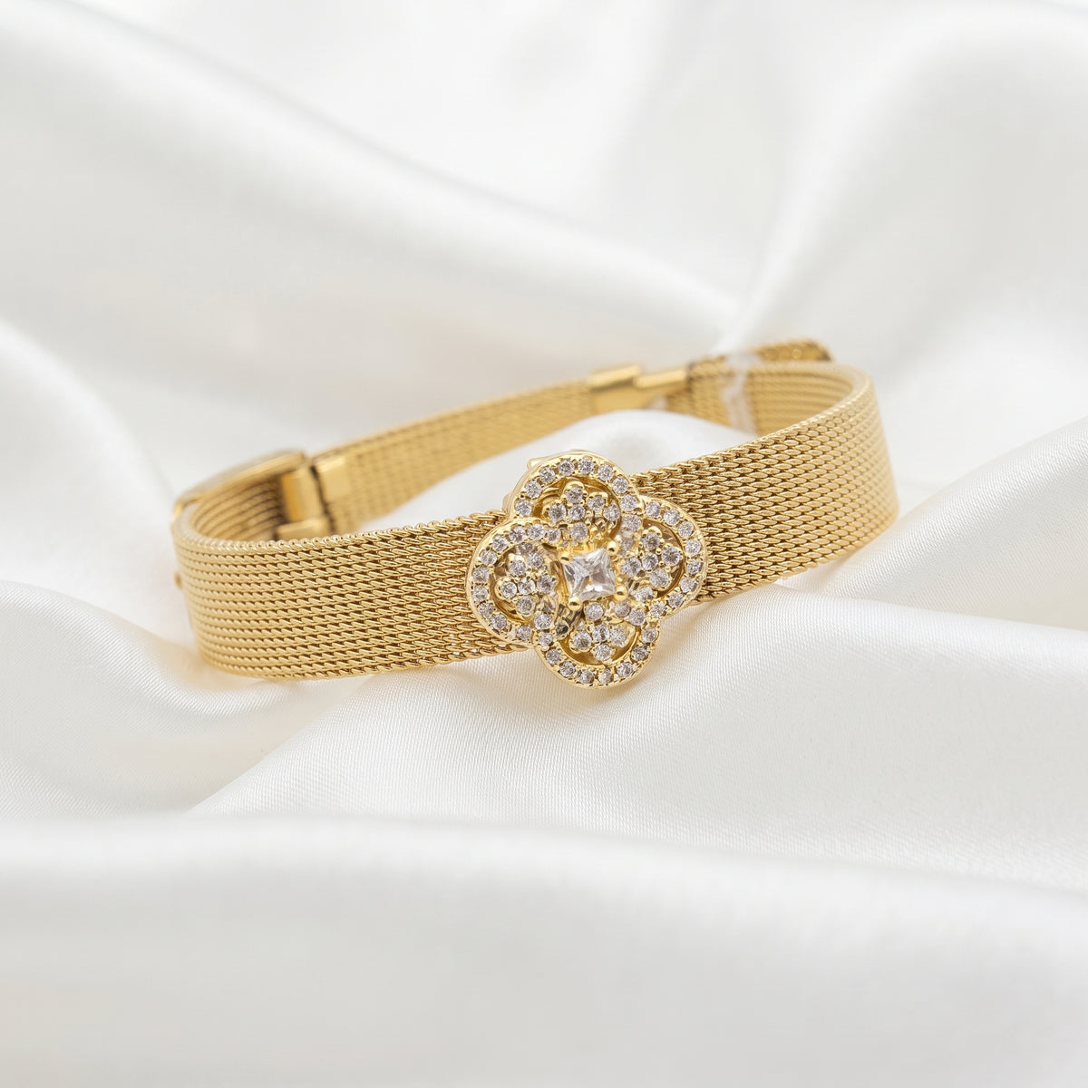 Sparkling Clover Flower Zircon Mesh Cuff Bracelet – 18K Gold Plated Statement Wristwear for Women