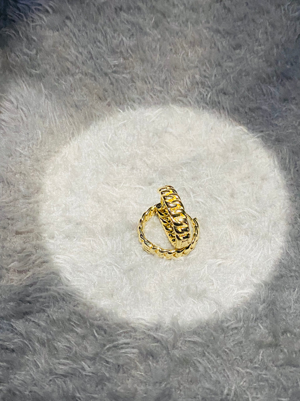 Chunky Cuban Link Hoop Earrings – 18K Gold Plated Bold Statement Huggies