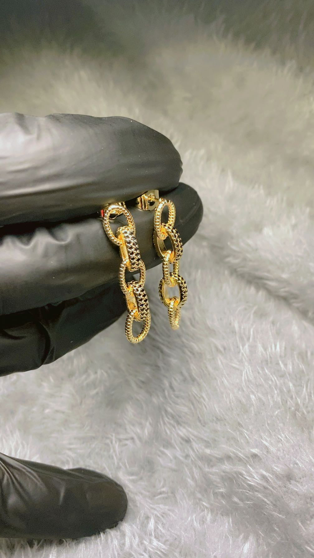 Chic Textured Curb Chain Drop Earrings – 18K Gold Plated Link Jewellery