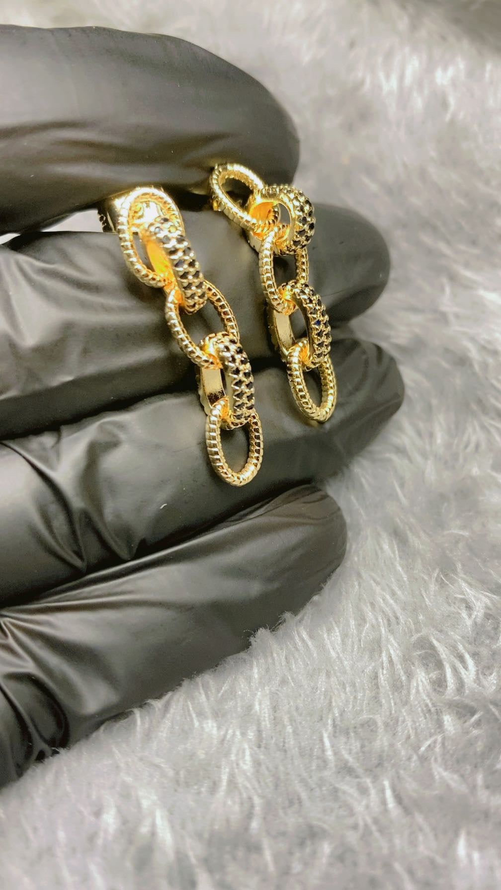 Chic Textured Curb Chain Drop Earrings – 18K Gold Plated Link Jewellery