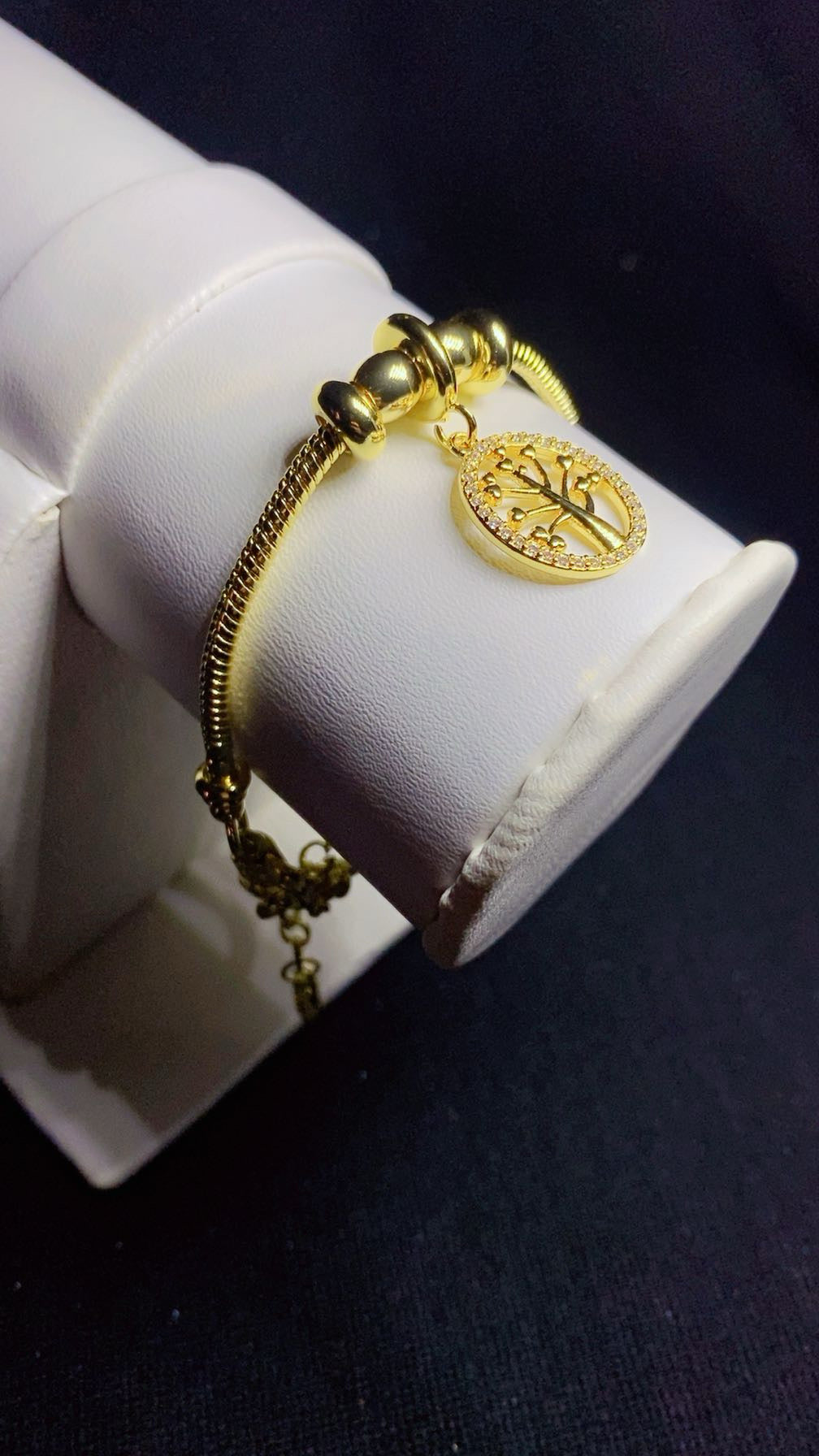 Tree of Life Charm Snake Chain Bracelet – 18K Gold Plated Meaningful Jewellery for Women