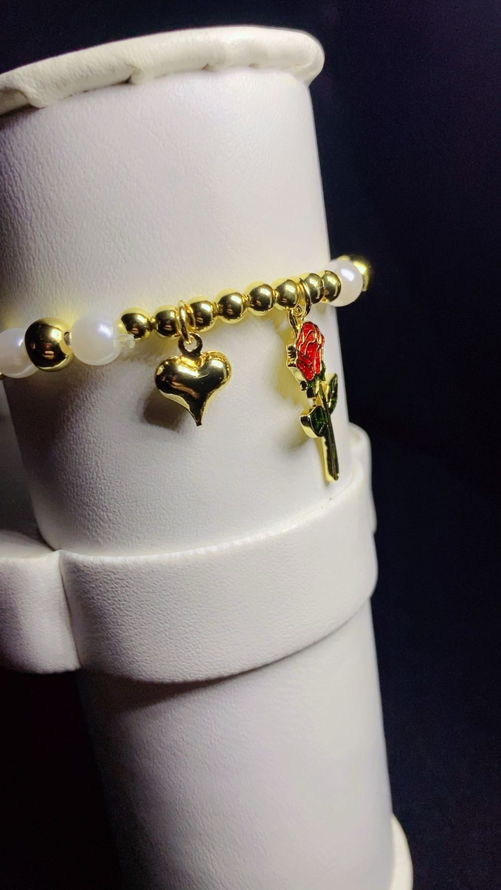 Gold-Plated White Pearl and Gold Bead Rose and Heart Charm Bracelet