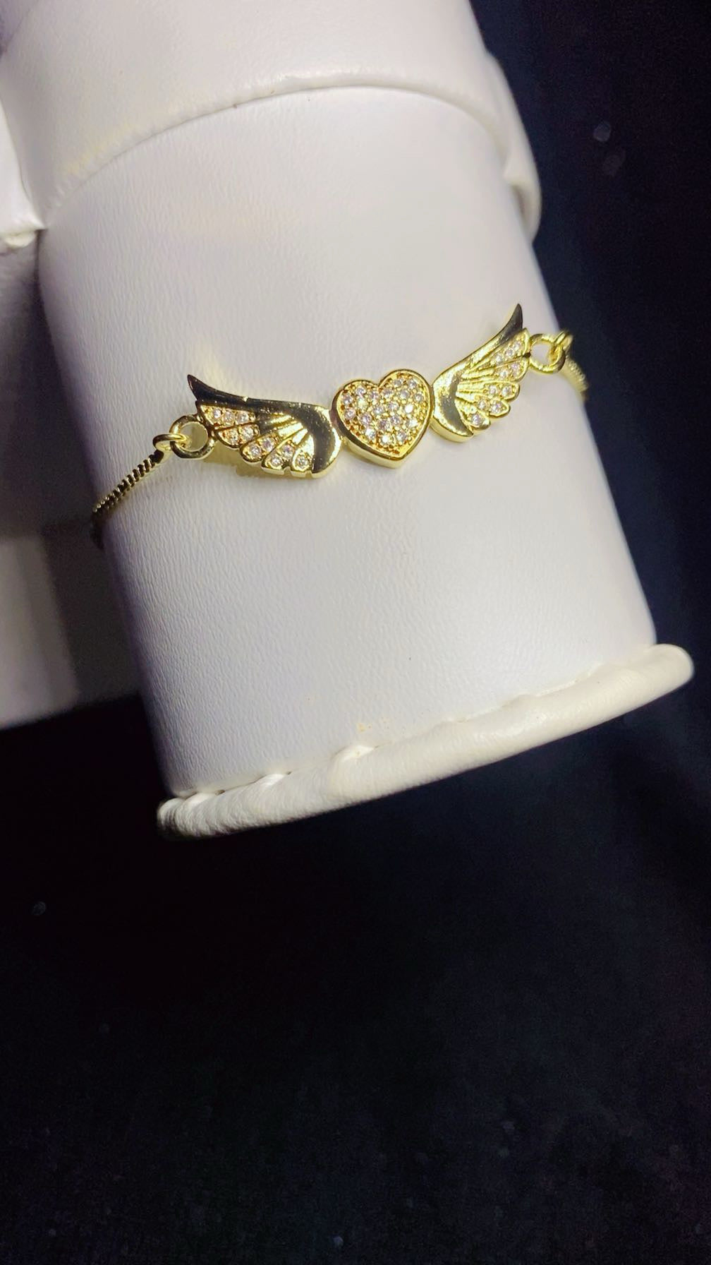 Luxury Zircon Angel Wings Heart Adjustable Bracelet – 18K Gold Plated