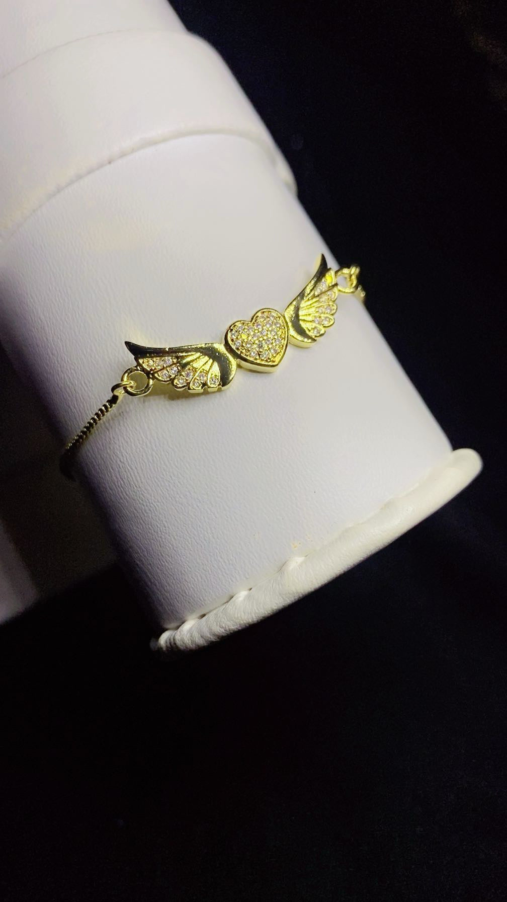 Luxury Zircon Angel Wings Heart Adjustable Bracelet – 18K Gold Plated