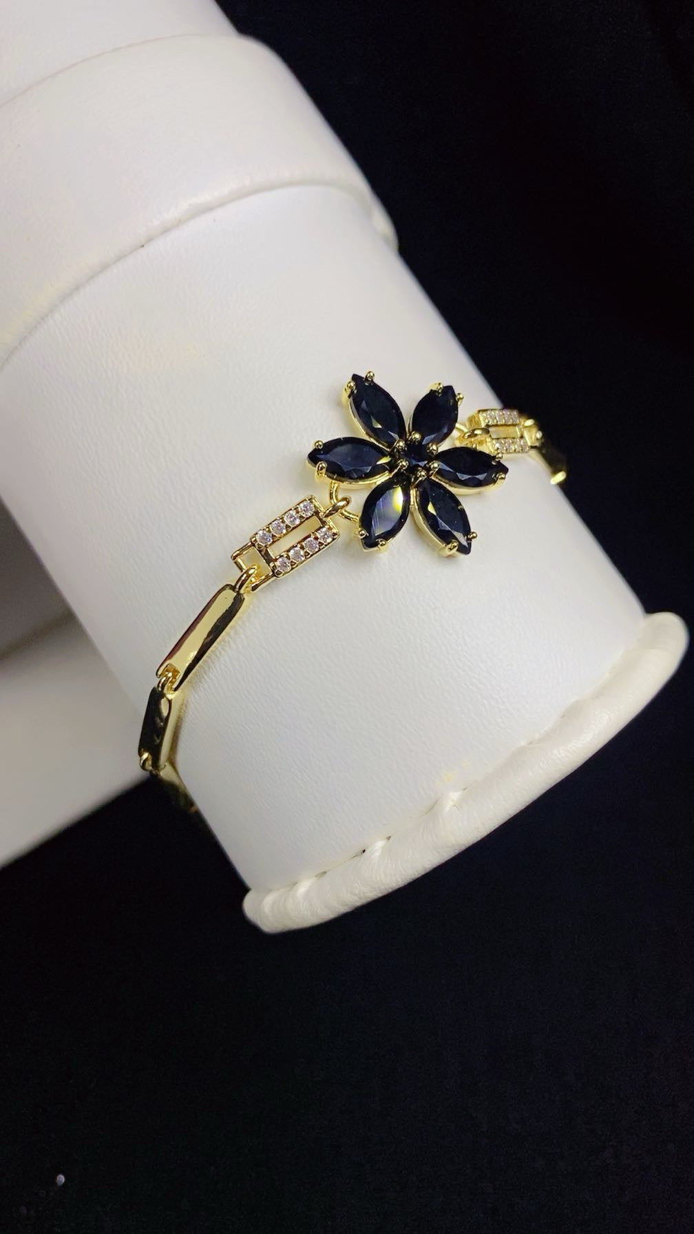 Bold Black Crystal Flower Statement Bracelet – 18K Gold Plated Link Chain