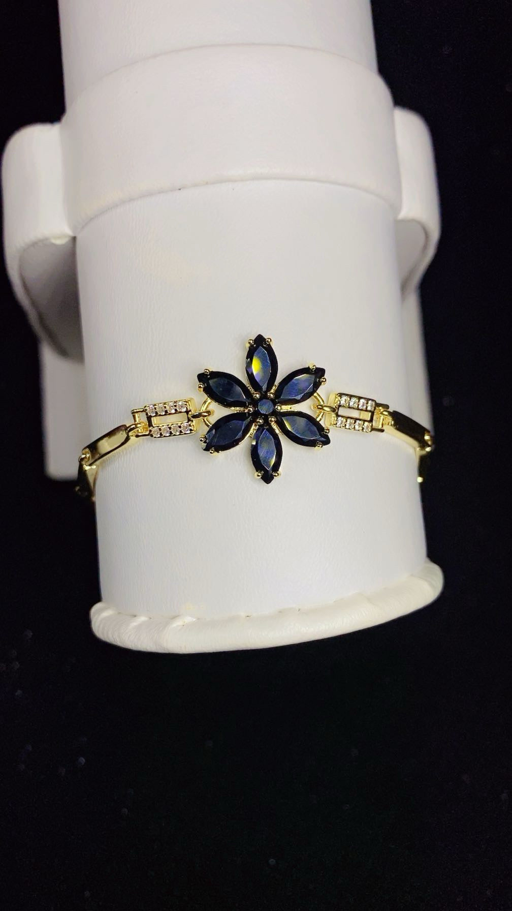 Bold Black Crystal Flower Statement Bracelet – 18K Gold Plated Link Chain