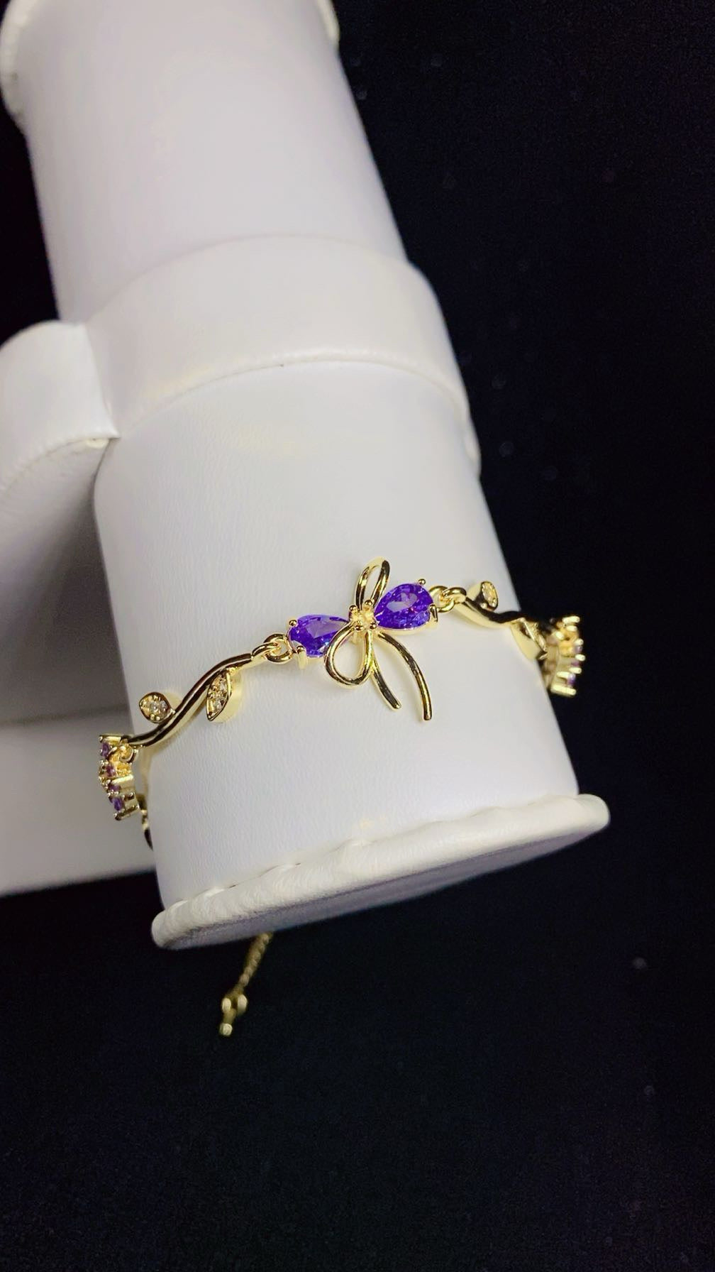 Elegant Purple Zircon Floral Vine & Bow Bracelet – 18K Gold Plated Adjustable Wrist Jewellery