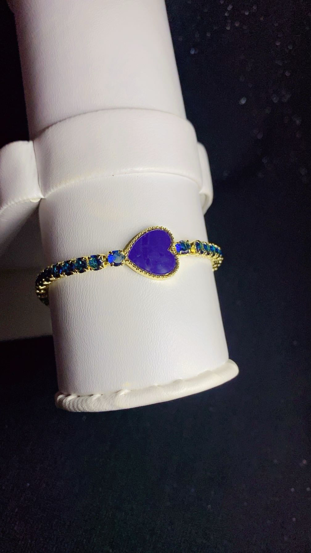 Imported Luxury Heart Centerpiece Bracelet – 18K Gold Plated Zircon Chain Bracelet for Women