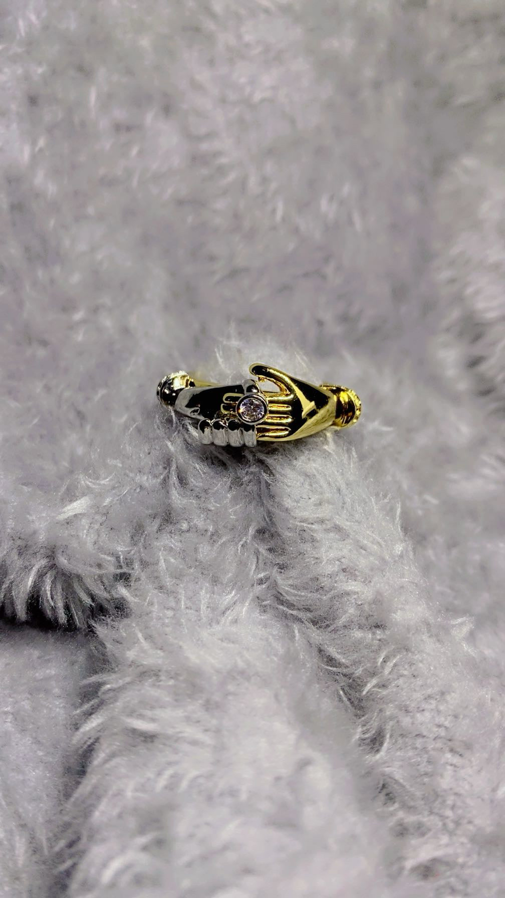 Two-Tone Hugging Hands Crystal Ring – Adjustable Embrace Band
