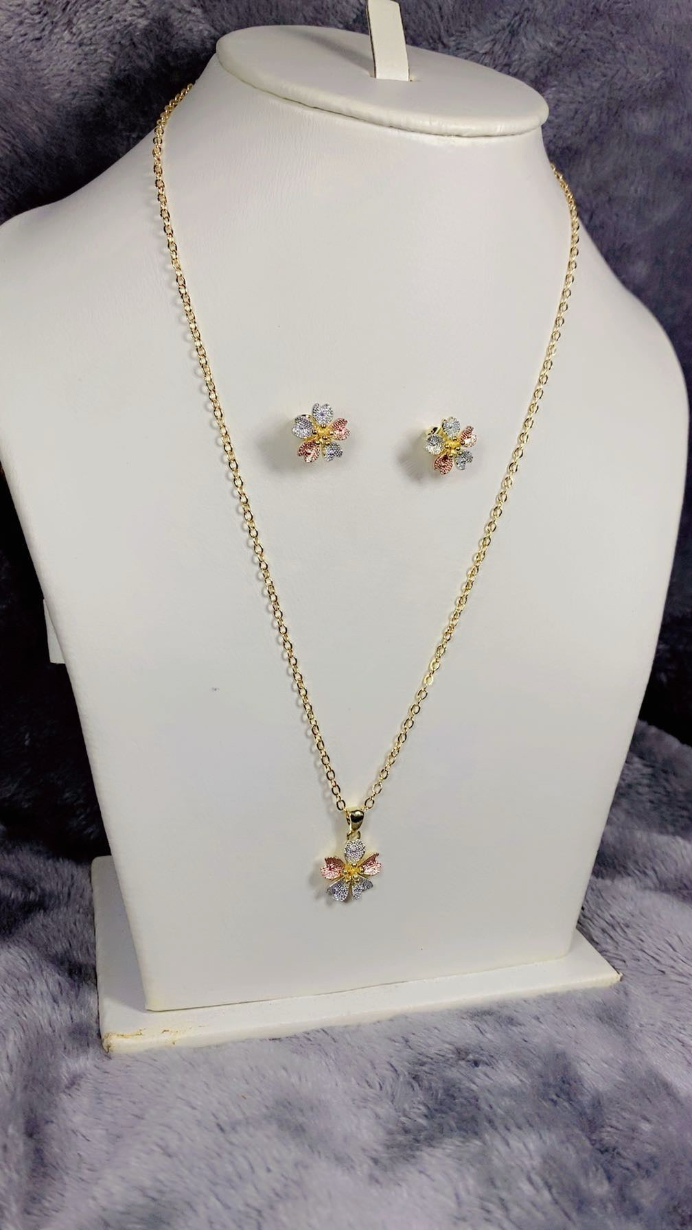Tri-Color Zircon Flower Cluster Pendant Necklace and Earring Set