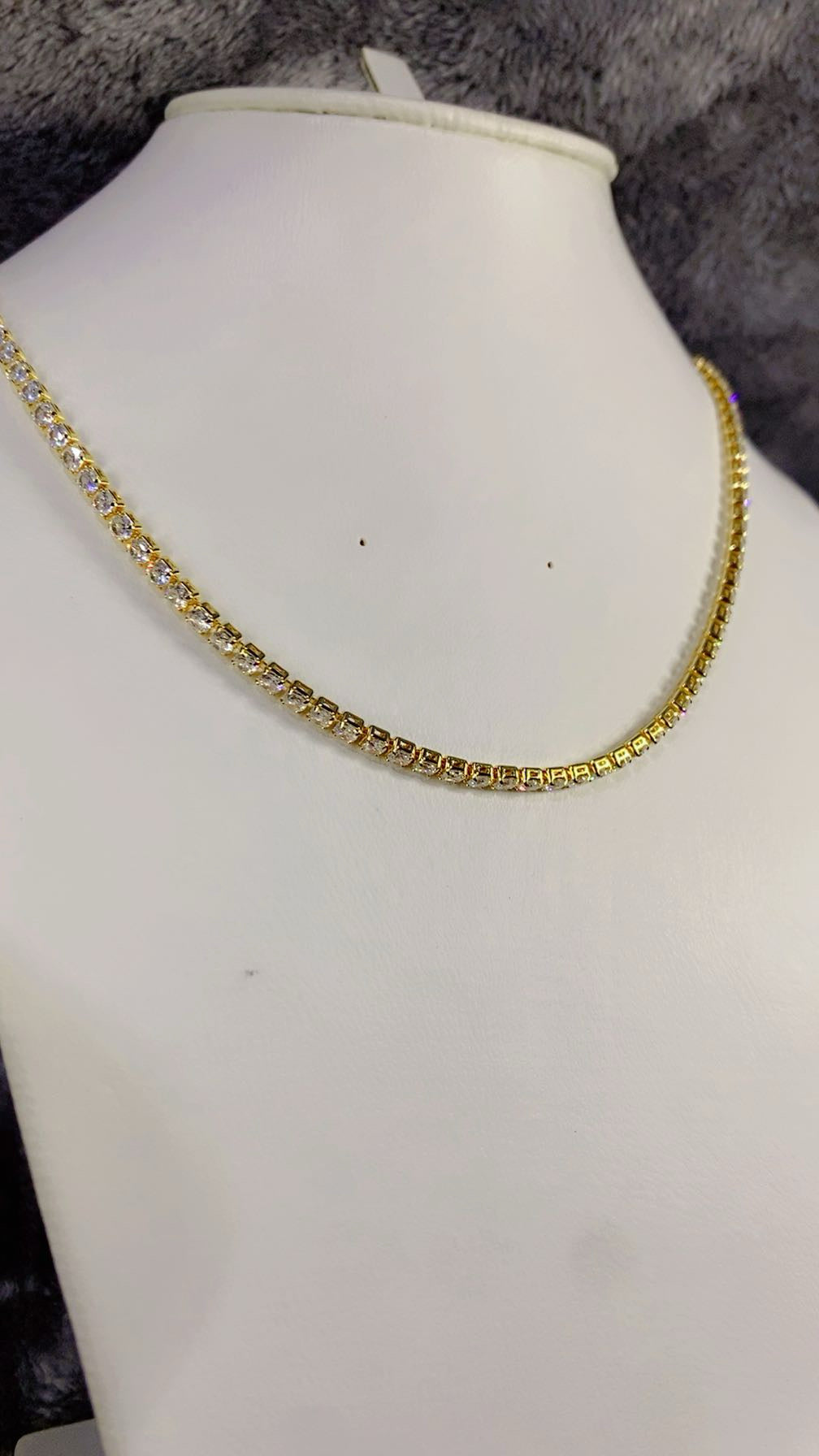 Dazzling Full Zircon Necklace – 18K Gold Plated Continuous Crystal Chain for Women