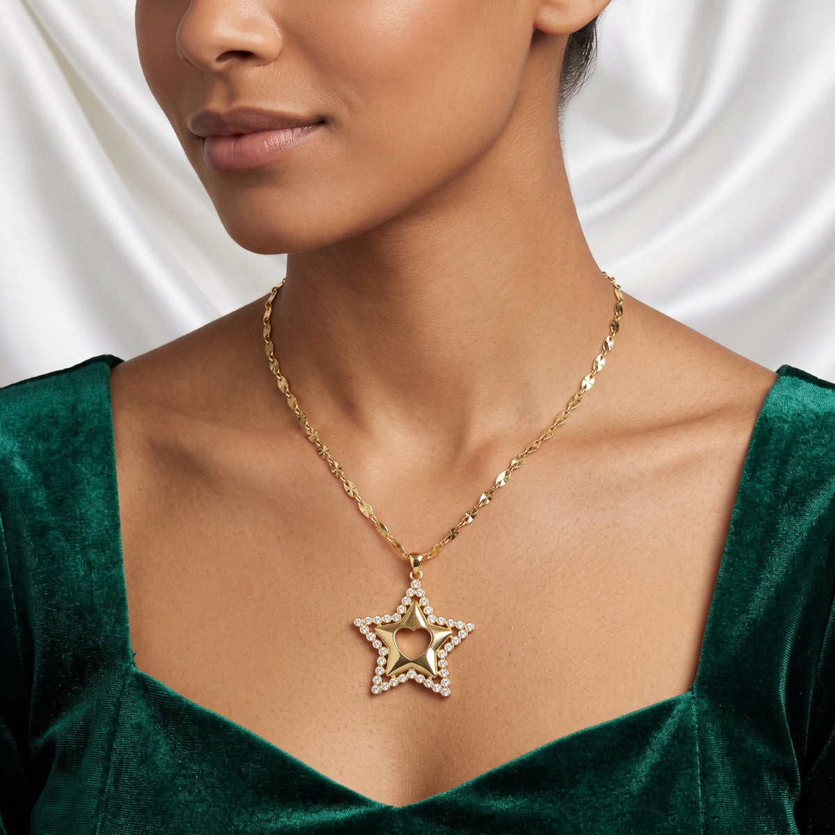 Heart-Cutout Star Crystal Pendant Necklace – 18K Gold Plated Celestial