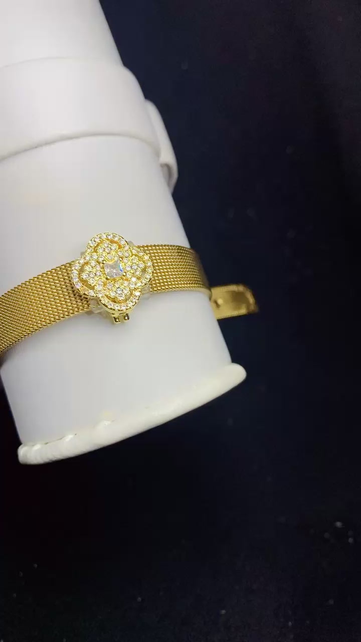 Sparkling Clover Flower Zircon Mesh Cuff Bracelet – 18K Gold Plated Statement Wristwear for Women