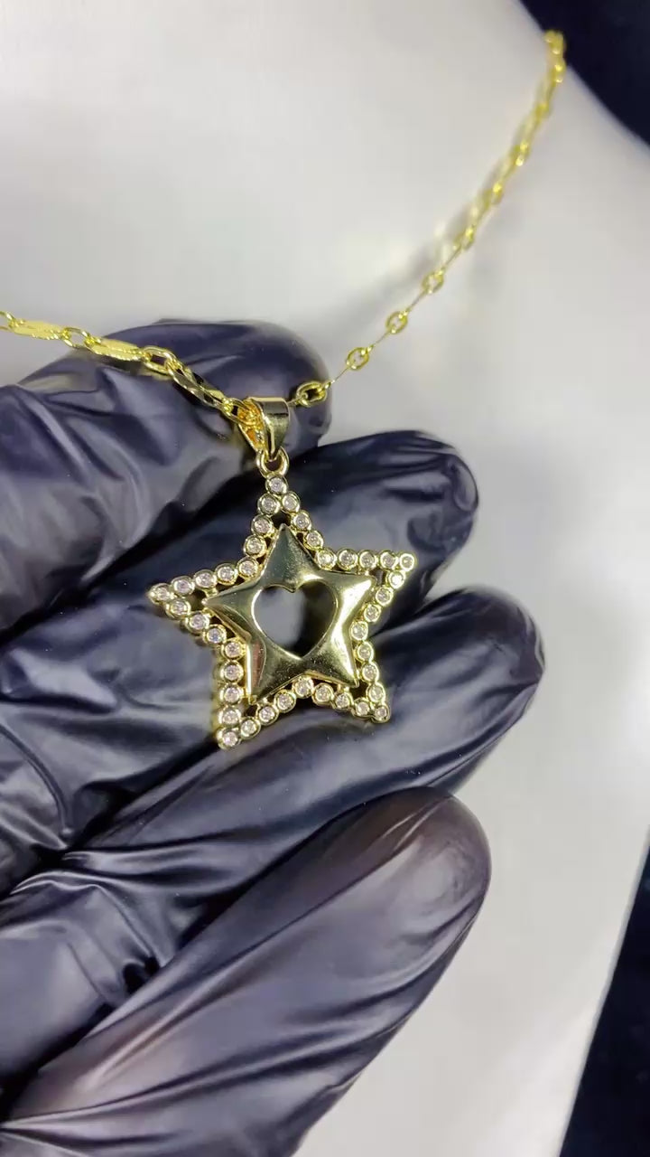 Heart-Cutout Star Crystal Pendant Necklace – 18K Gold Plated Celestial