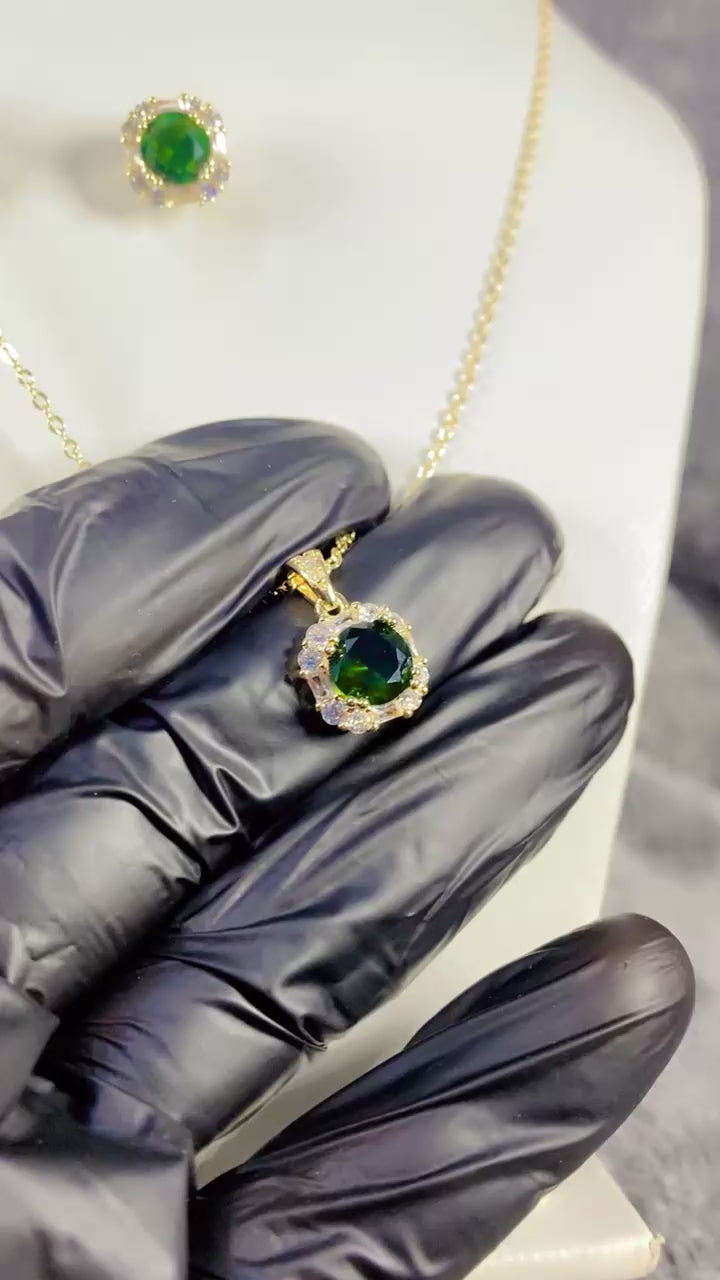Elegant Zircon Halo Pendant Necklaces & Stud Earrings Set (Colours Available)